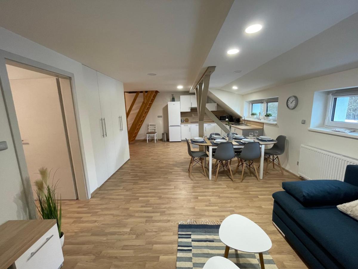 Apartmany Herc Jáchymov Exteriör bild
